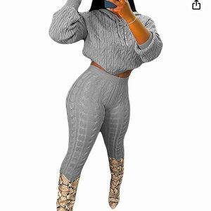 NWOT - Meet Me Halfway Sweater Pants Set 🌷